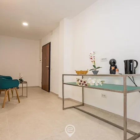 Carme - Le Bombarde Lägenhet